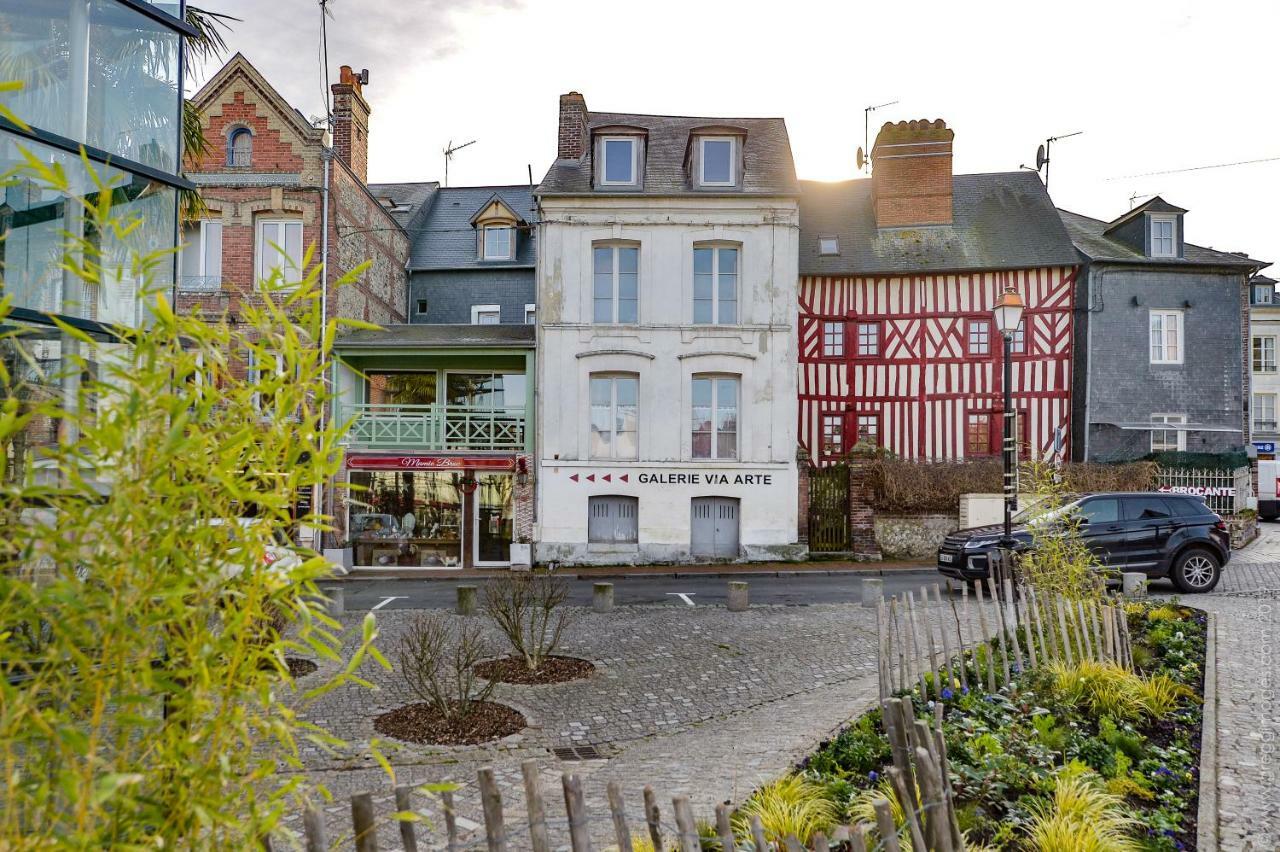 La Maison De Pierre Et Valerie St Leonard Honfleur Exterior photo